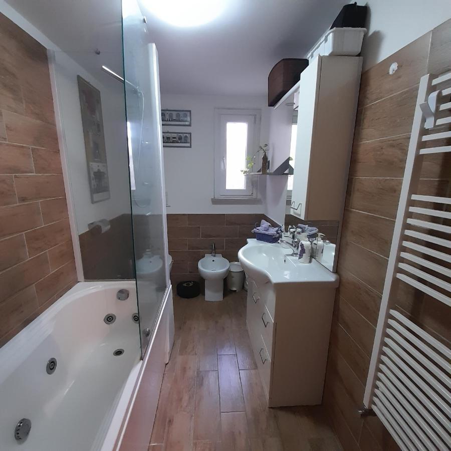 Il Glicine Hotel Sutri Buitenkant foto