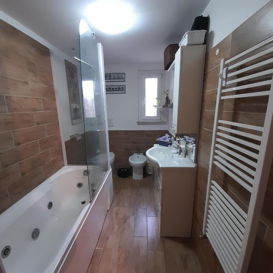 Il Glicine Hotel Sutri Buitenkant foto