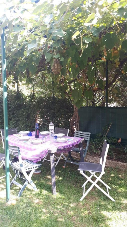 Il Glicine Hotel Sutri Buitenkant foto